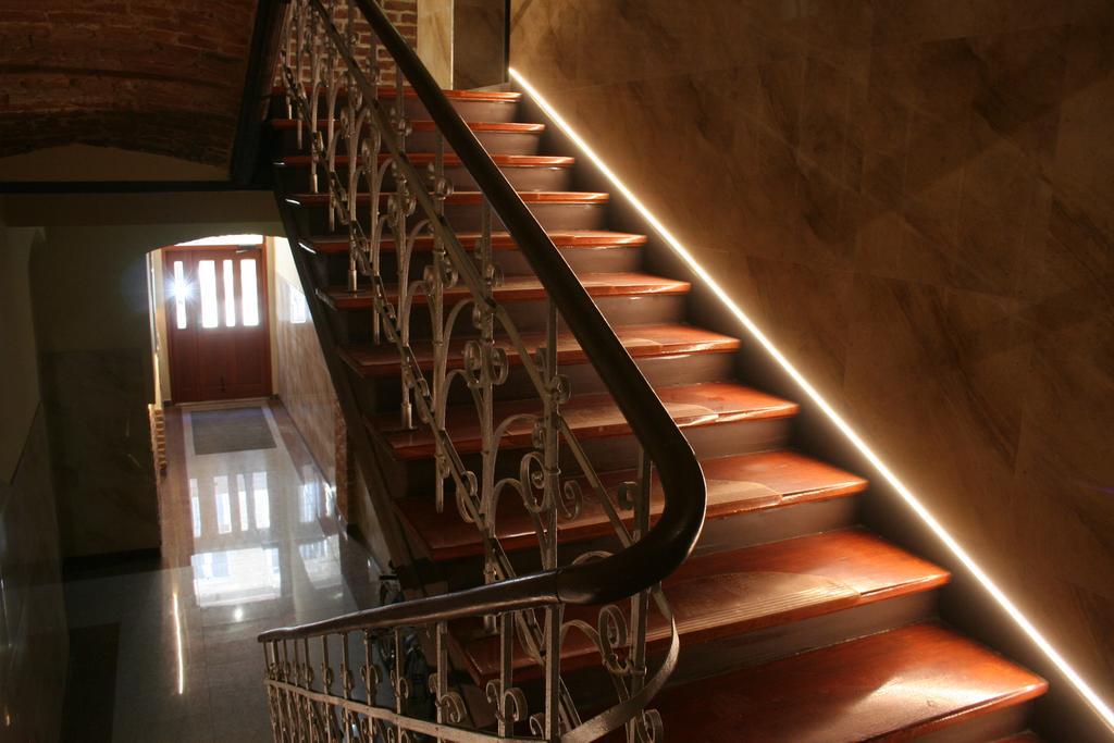 Honey Hostel Krakow Ngoại thất bức ảnh