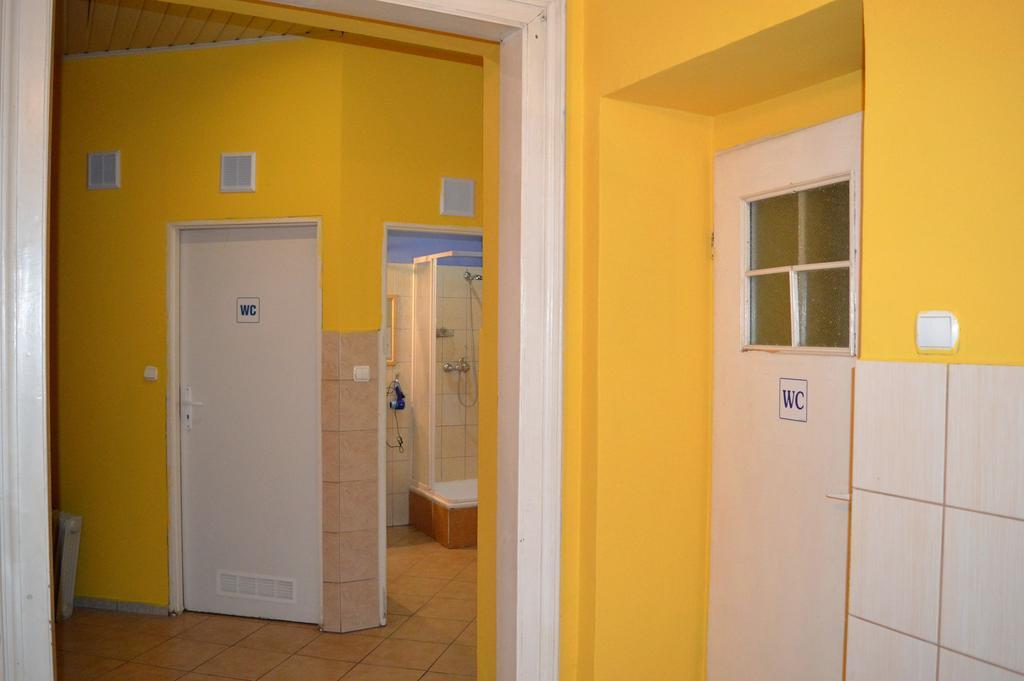 Honey Hostel Krakow Ngoại thất bức ảnh
